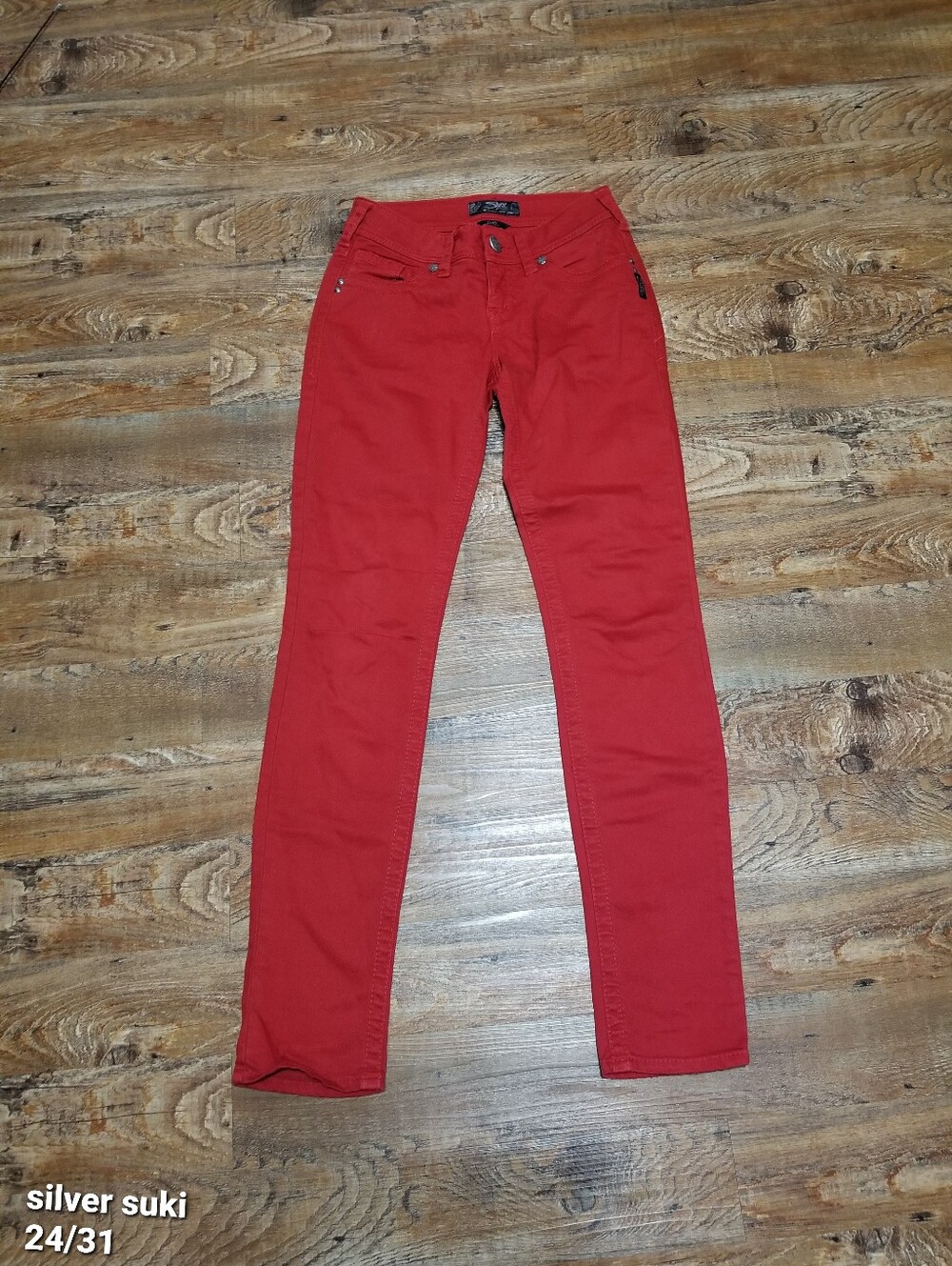 Silver Jean Suki Skinny 24/31 Red Denim Nwotags